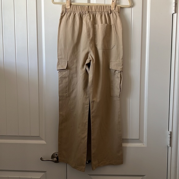 Tan cargo pants - Picture 2 of 2